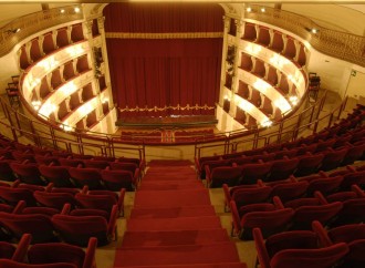 Teatro Manzoni, dal 9 marzo al via i rimborsi dei biglietti per gli spettacoli sospesi 